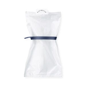 Pipinette Ergo holder clipped around a white travel-kit bag, seen from the front
