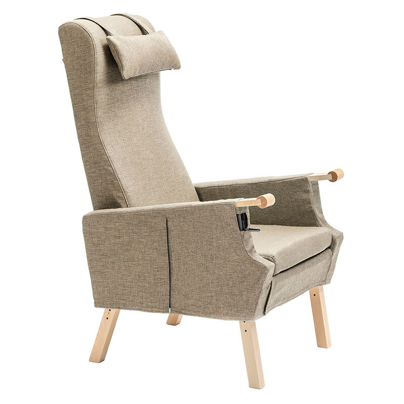 Modern lift chair in beige with electric lift function