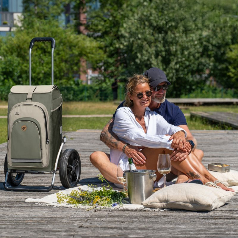 Andersen shopping trolley with large wheels Andersen shopping trolley with large wheels for optimal stability
